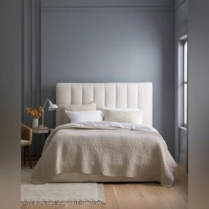 NEW European Linen Cotton Stitch Quilt in Natural Full/Queen Size